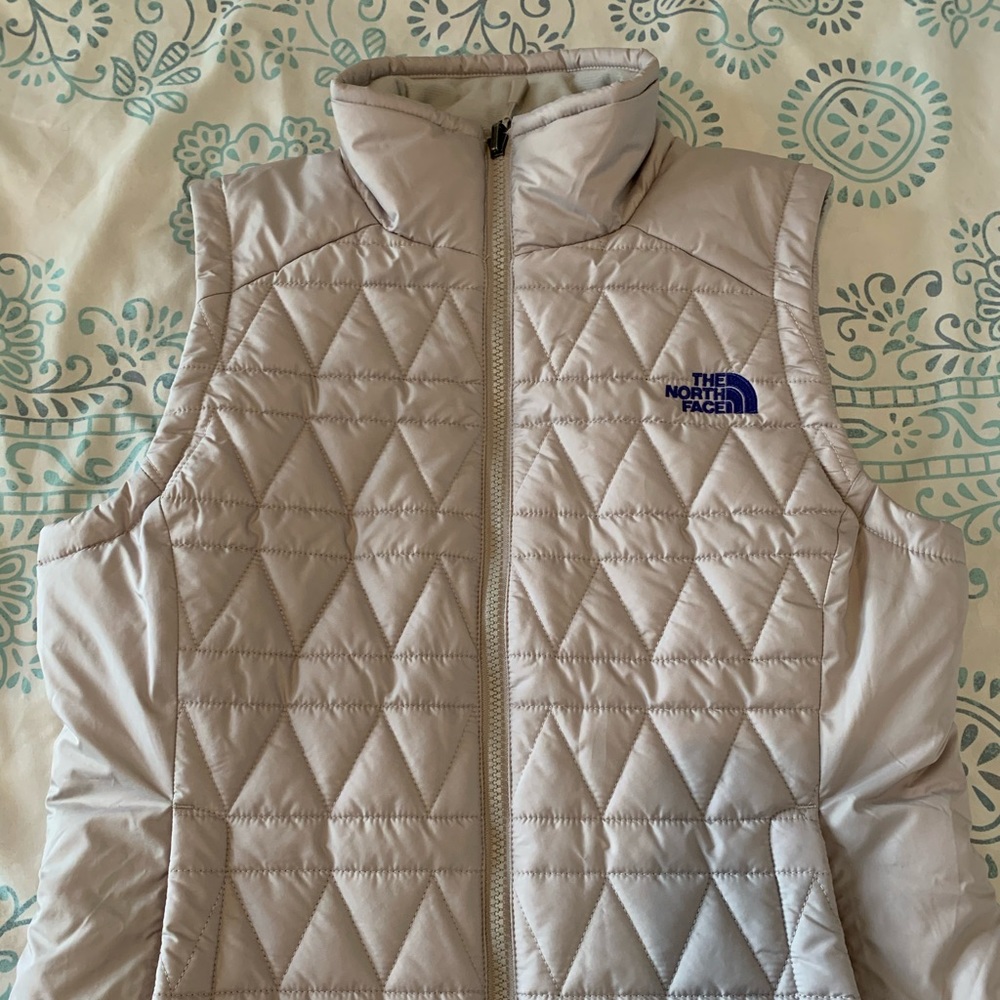 ❌SOLD❌ North Face Vest